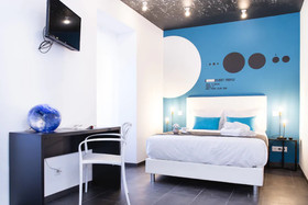 Planet House