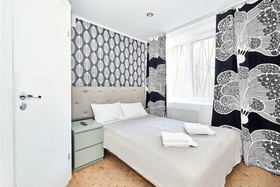 Seven Bridges Hotel