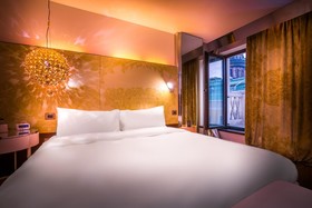 SO/ Saint Petersburg Hotel