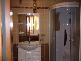 Armada Komfort Hotel
