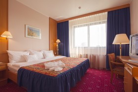 Atrium Palace