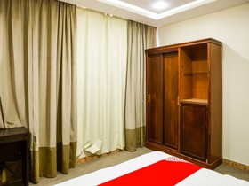 Rose Plaza 1 by OYO Rooms
