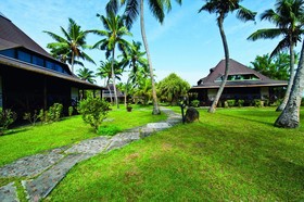 New Emerald Cove Hotel