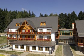 Pohorje Village Wellbeing Resort Wellness & Spa Hotel & Apartments Bolfenk