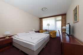 Esplanade Health Spa Hotel