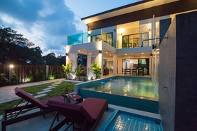 The Elegance Pool Villas