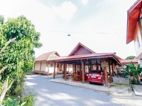 Saksri Resort