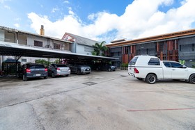 Cs Klongtoey Grand Resort