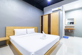 Cs Klongtoey Grand Resort