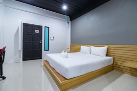 Cs Klongtoey Grand Resort