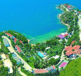 Mavi Holiday Village