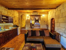 Adanos Konuk Evi