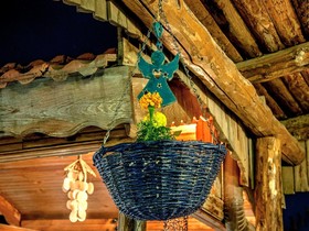 Adanos Konuk Evi