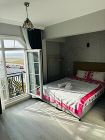 Airport Black Sea Hotel & Restaurant