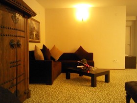 Bahira Suite Hotel