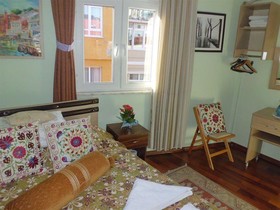 Chora Guesthouse