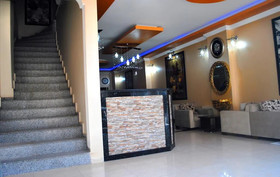 Diamond Suite & Residence