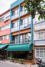 Elephant In The Room Hotel