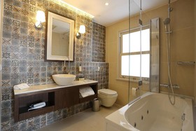 Fuga Hotel Constantinidis