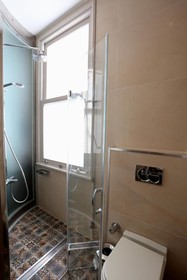 Fuga Hotel Constantinidis