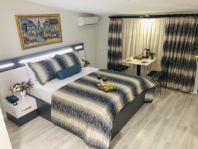 Istanbul Hotel & Suites