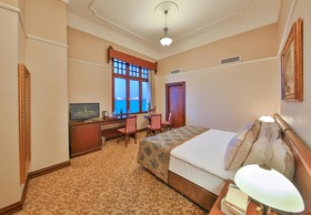 Legacy Ottoman Hotel