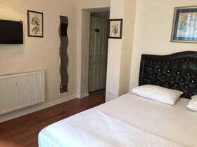 Nobel Hostel Guesthouse