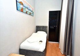 Royal Garden Suite Hotel