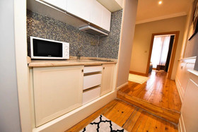 Royal Garden Suite Hotel