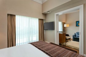 Titanic Business Kartal