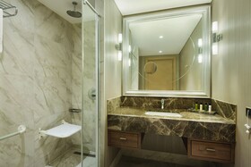 TRYP by Wyndham Istanbul Basin Ekspres