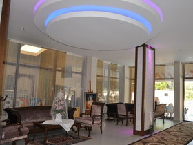 Kleopatra South Star Apart