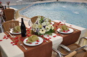 Kleopatra South Star Apart