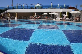 Sunprime C-Lounge Hotel