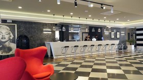 Sunprime C-Lounge Hotel