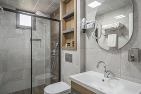 Quality Gold Suite Hotel