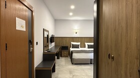 Quality Gold Suite Hotel