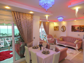 Golden Park King Suites with Balcony & Sea view