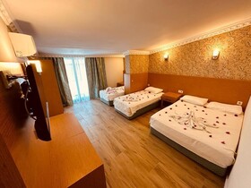 Britannia Hotel & Villas