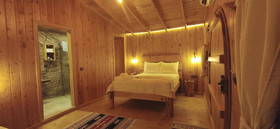 Olympos Toprak Evleri