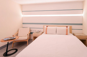 Kiwi Express Hotel Kaohsiung Station