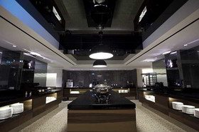 Royal Group Hotel Ho Yi Branch