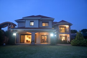 Akasu Bed and Breakfast