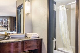 Suburban Studios Brunswick I-95