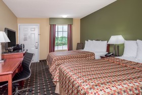 Howard Johnson by Wyndham Dalton