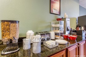 Red Roof Inn Atlanta Airport NE Conley