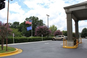 Rite4us Inn & Suites