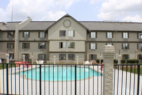 Rite4us Inn & Suites