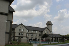 Rite4us Inn & Suites