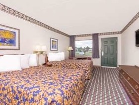 Howard Johnson by Wyndham Perry GA